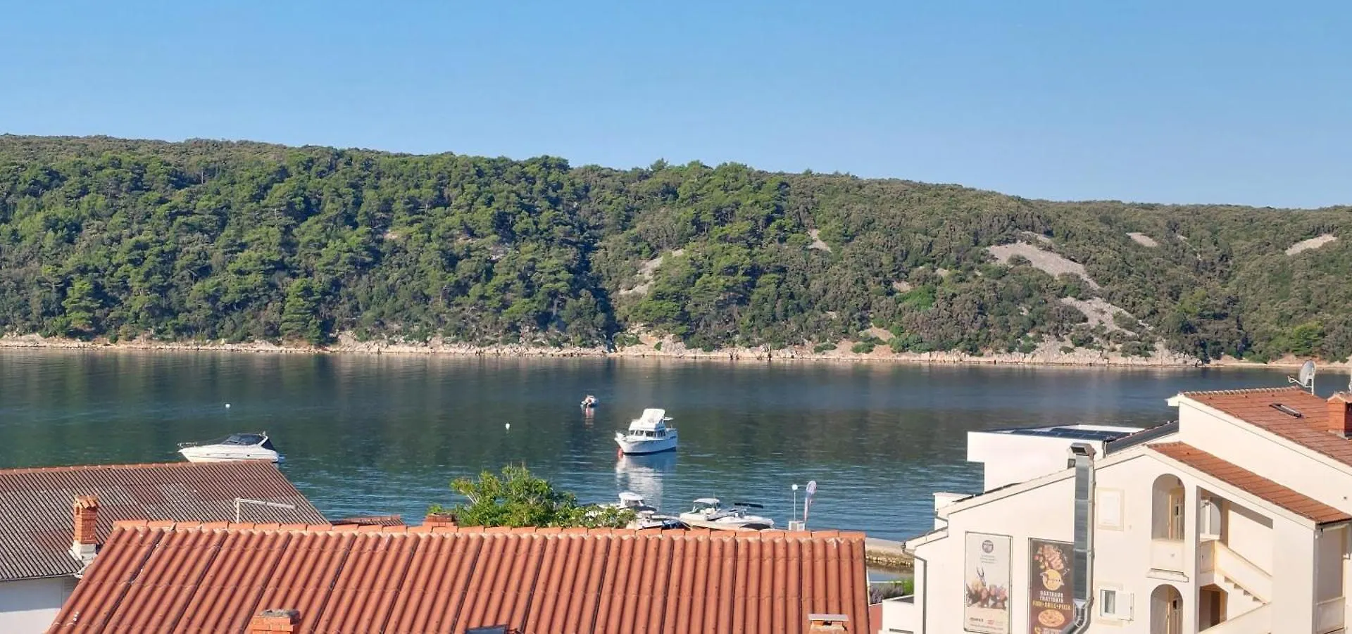 Apartmani Sladana Kampor 0*,